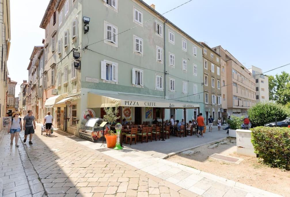 Spacious Mauro & Pia In Center Of Zadar